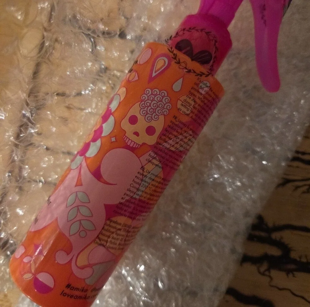 amika detangling primer